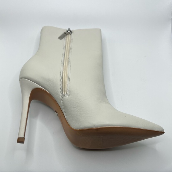 Schutz white ankle booties size 7.5 - Picture 5 of 10